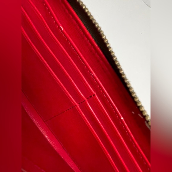 Fossil Khaki Leather Wallet - Picture 10 of 12